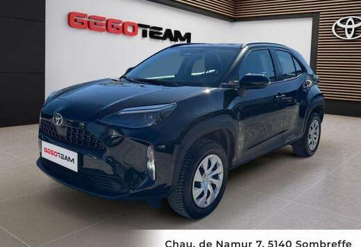 Toyota 1.5 HSD DYNAMIC CARPLAY CAMERA