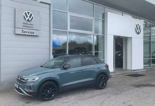 Volkswagen BLACK STYLE 1.5TSI 150CV DSG7