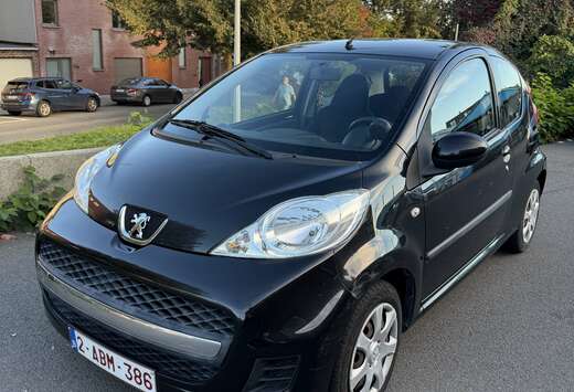 Peugeot 1.0i Trendy