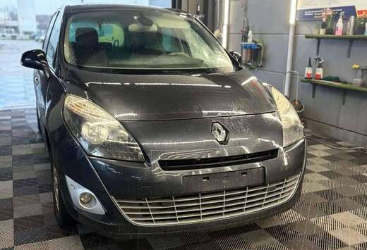 Renault 1.5 dCi AUTOMATIQUE bj. 2011 Pano. Dak Euro 5