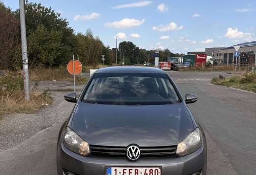 Volkswagen 1.6 CR TDi Highline DPF