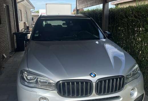 BMW PHEV 2.0A xDrive40e Ipreformence Full Option