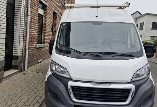 Peugeot 2.2 HDi L2S Alu Utility