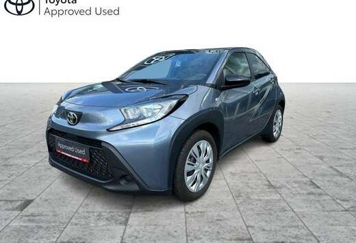 Toyota 1.0 BENZ-MT-PLAY