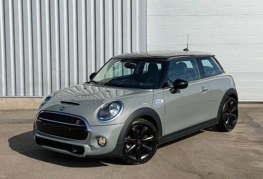 MINI 2.0 - 1st Owner - only 25.000 Km from new !!!
