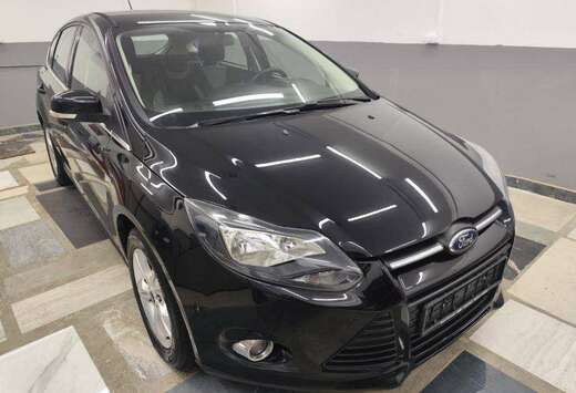 Ford Focus 1.4i Trend