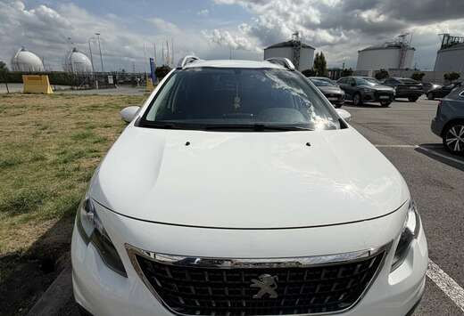 Peugeot PureTech 110 GPF Stop&Start EAT6 Signature