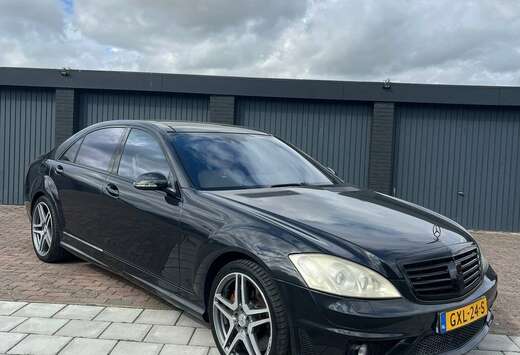 Mercedes-Benz Full option