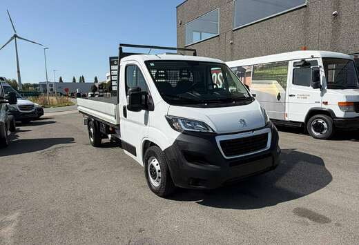 Peugeot (Stock ID 70999)