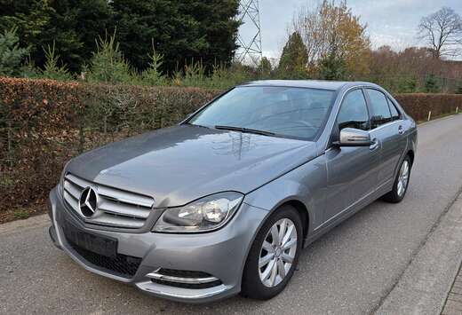 Mercedes-Benz C 180 (BlueEFFICIENCY) Elegance