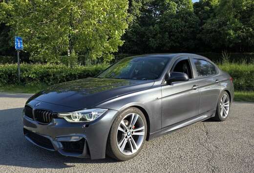 BMW 318iA