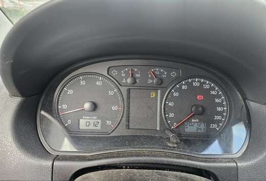 Volkswagen 1.4i 9.N prêt à immatriculer