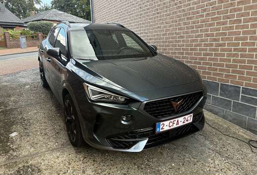 e-Hybrid 1.4 VZ DSG (180 kW)