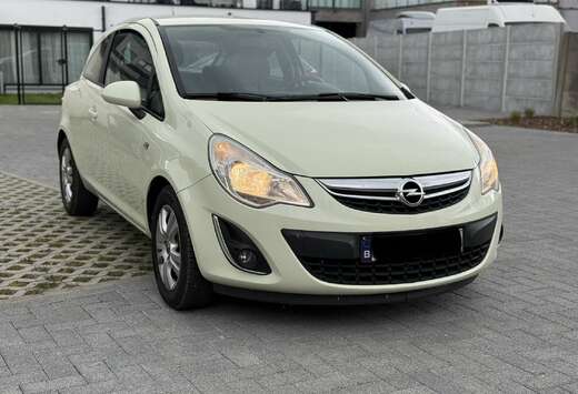 Opel 1.6i XE 16v GSi