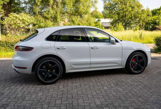 Porsche Macan Turbo 3.6 V6 Bi-Turbo PDK