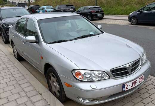 Nissan QX 2.0 Exclusive