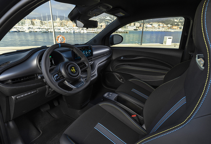Abarth 500e Cabrio 42-kWh 114kw Cabrio