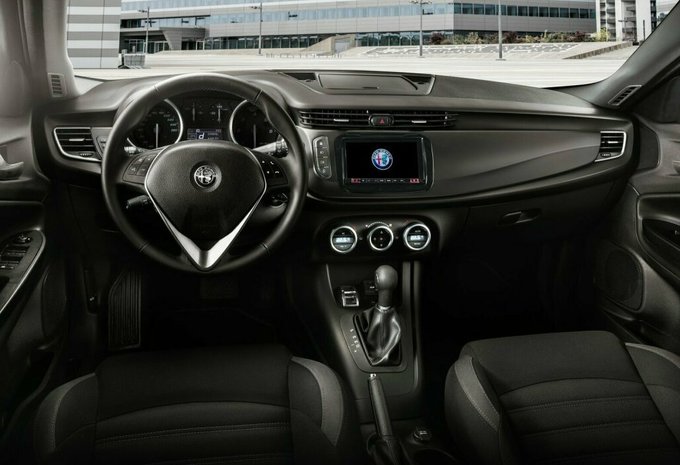 Foto S Technische Gegevens Alfa Romeo Giulietta 1 4 Tb 120