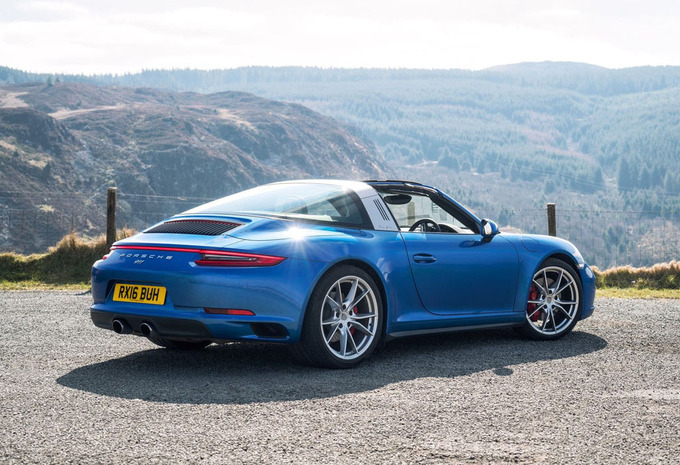 Porsche 911 Targa Targa 4 Gts 2019 Prix Moniteur Automobile