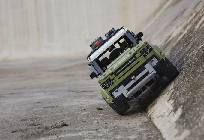 Goede Fotos Land Rover Defender ook in Lego - AutoGids JF-09