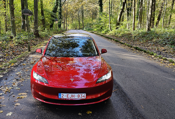 Nouvelle Tesla Model 3 Highland 2024. Ce qu'il faut savoir.