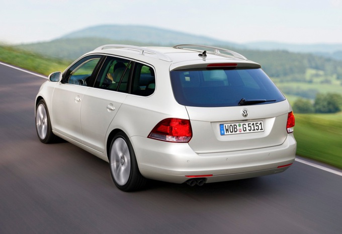 vertegenwoordiger Meting Verkeersopstopping Test VW Golf Variant | AutoGids